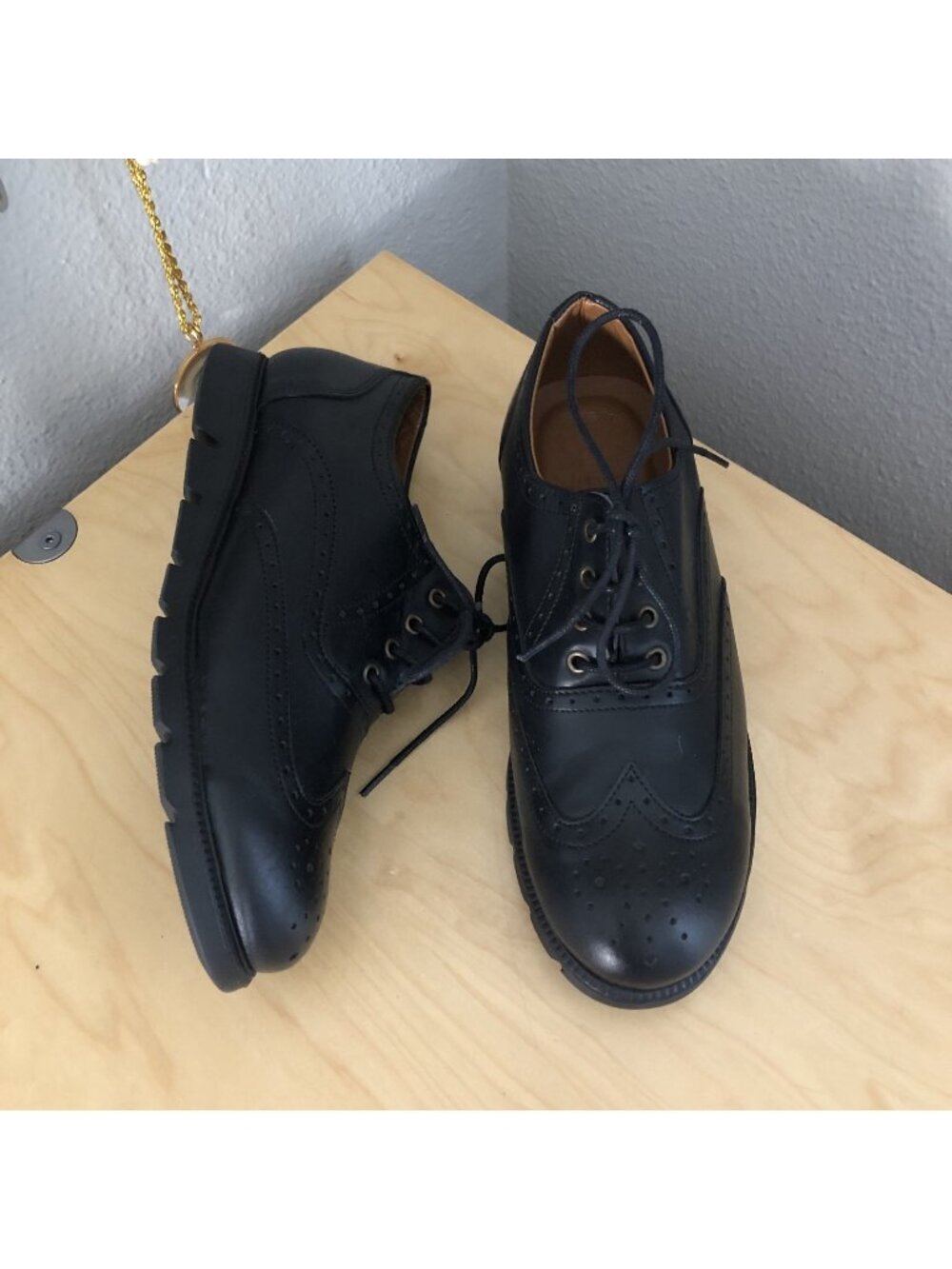 Vince Camuto Warble Wingtip Oxford Shoes Little Big Boy's size 5.5 Black NEW